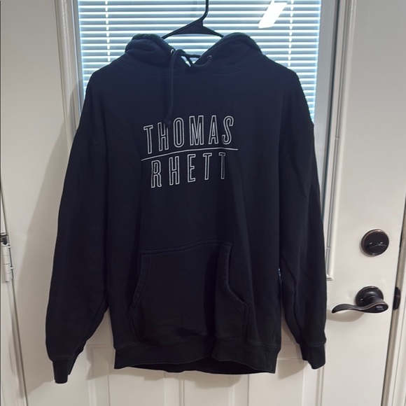 Thomas Rhett 2018 Black Concert Hoodie Size M - Picture 1 of 6